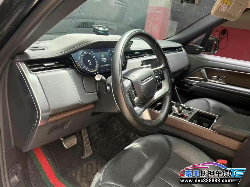 23年路虎揽胜行政轿车抵押车出售