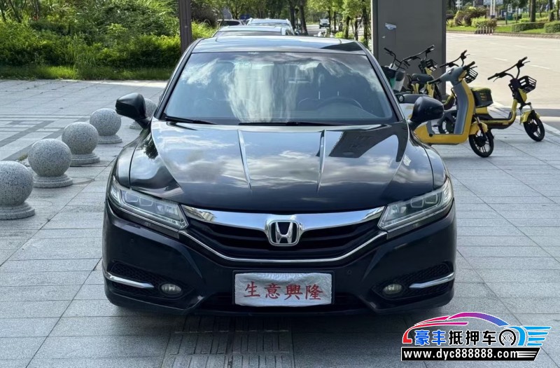 抵押车出售15年本田思铂睿轿车