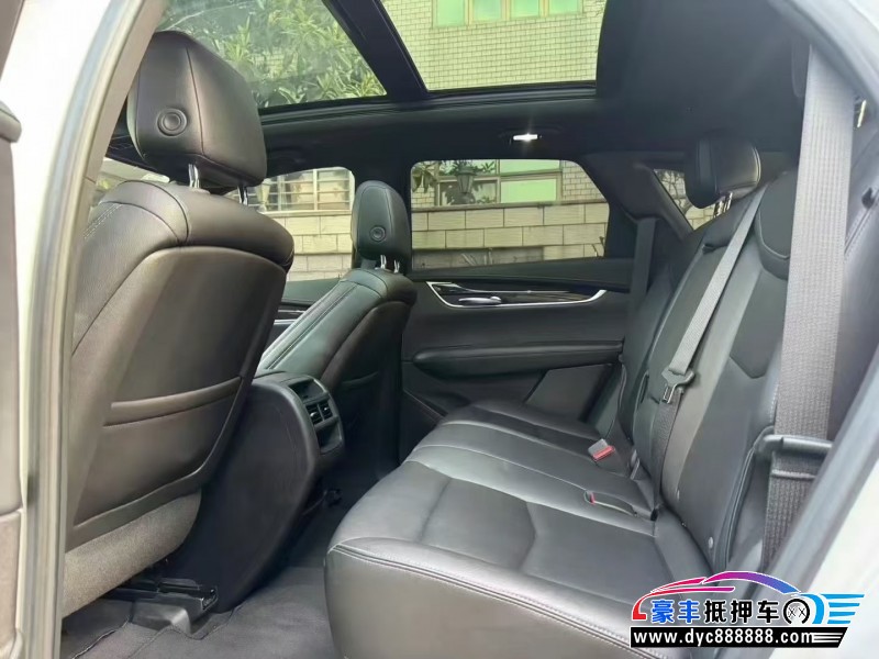 21年凯迪拉克XT5轿车抵押车出售