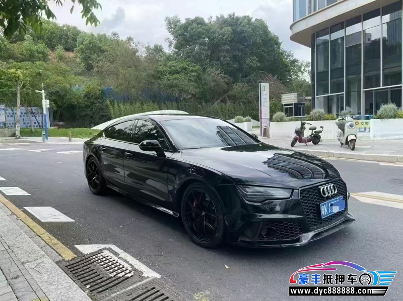 17年奥迪S7轿车抵押车出售