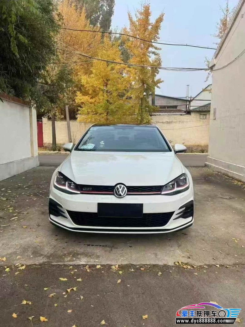 19年大众高尔夫轿车抵押车出售