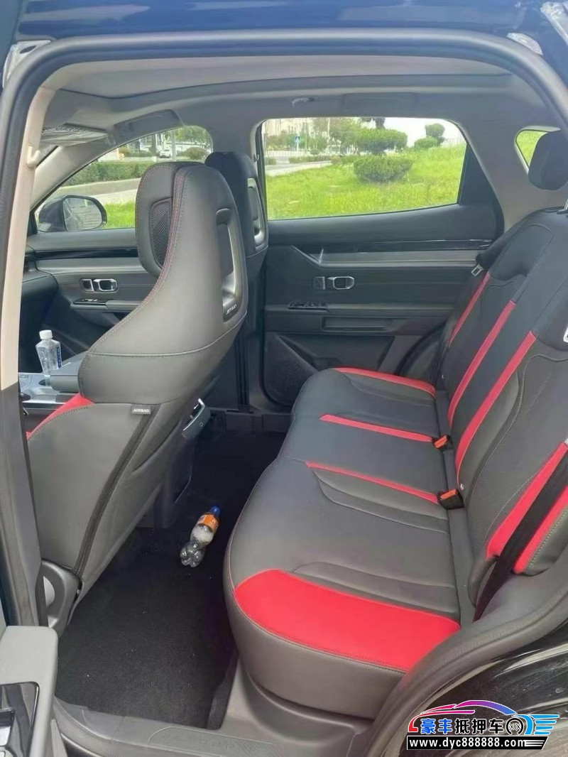 25年捷途大圣轿车抵押车出售