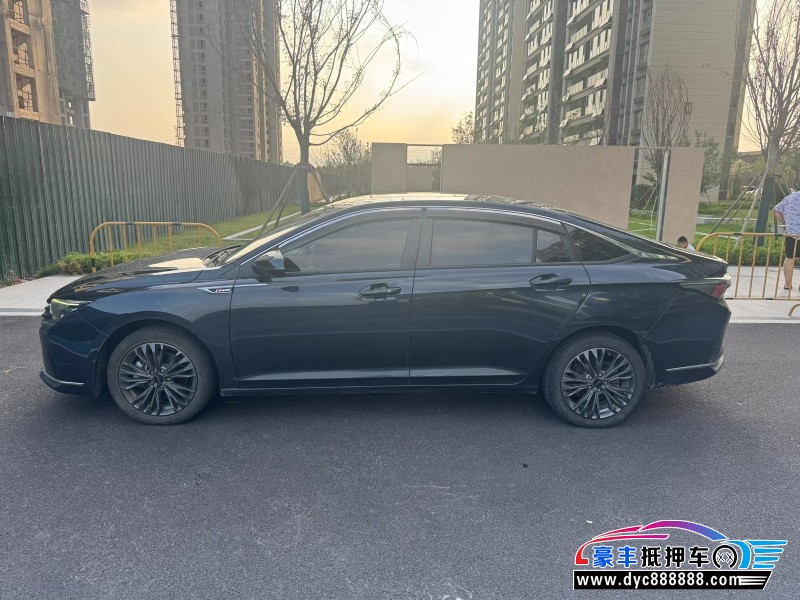 22年东风风神奕炫轿车抵押车出售