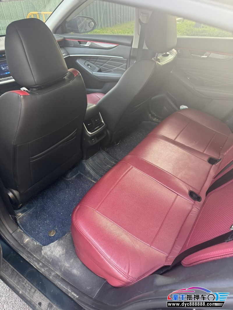 22年东风风神奕炫轿车抵押车出售