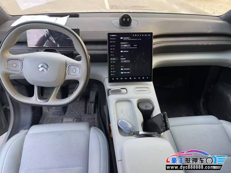 23年蔚来ES6轿车抵押车出售