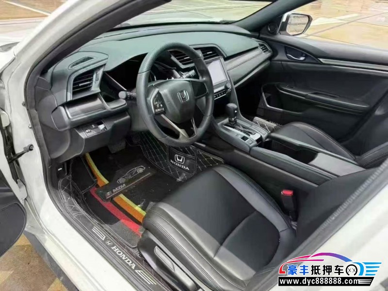 22年本田思域轿车抵押车出售