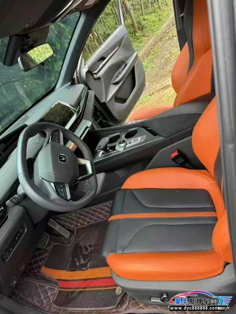 24年长安长安UNI轿车抵押车出售