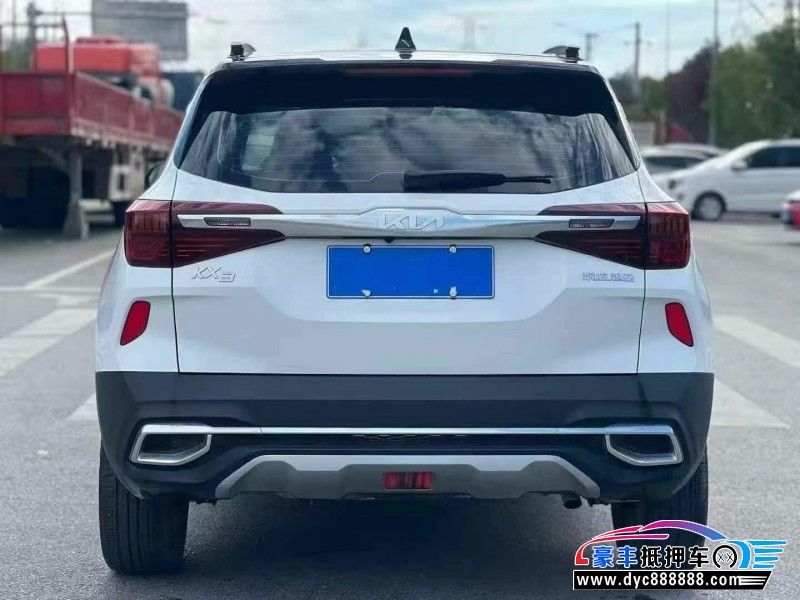 23年起亚KX3轿车抵押车出售