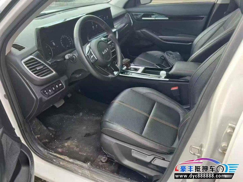 23年起亚KX3轿车抵押车出售