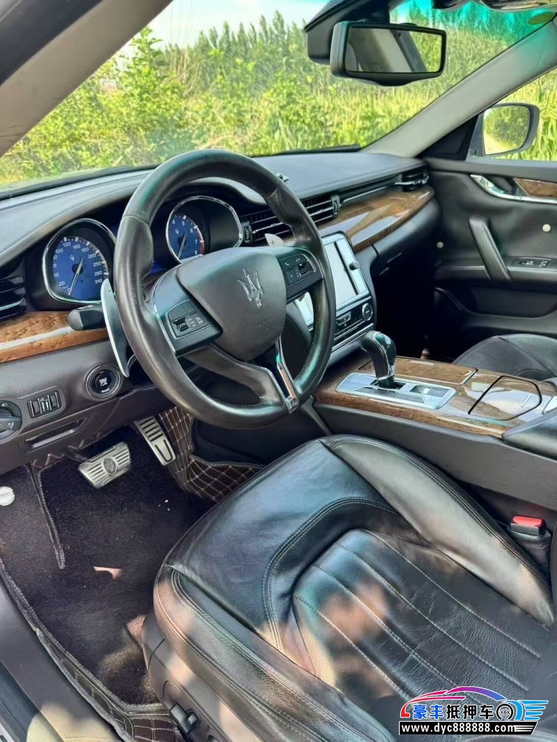 14年玛莎拉蒂总裁轿车抵押车出售