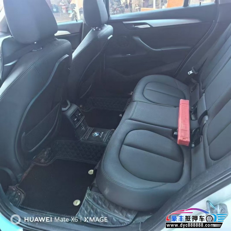 19年宝马X1轿车抵押车出售