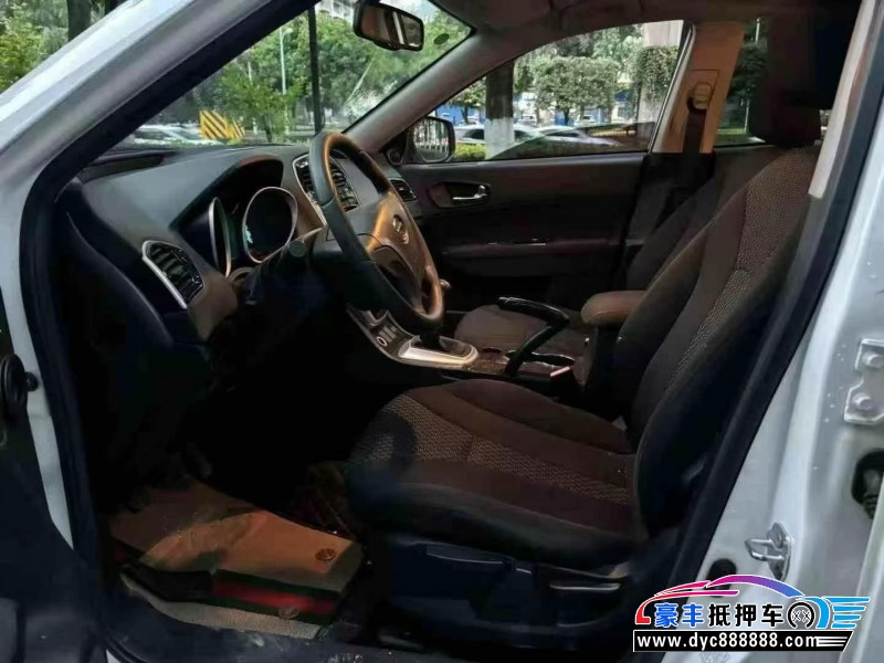 17年传祺GS5轿车抵押车出售