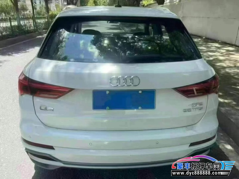 23年奥迪Q3轿车抵押车出售