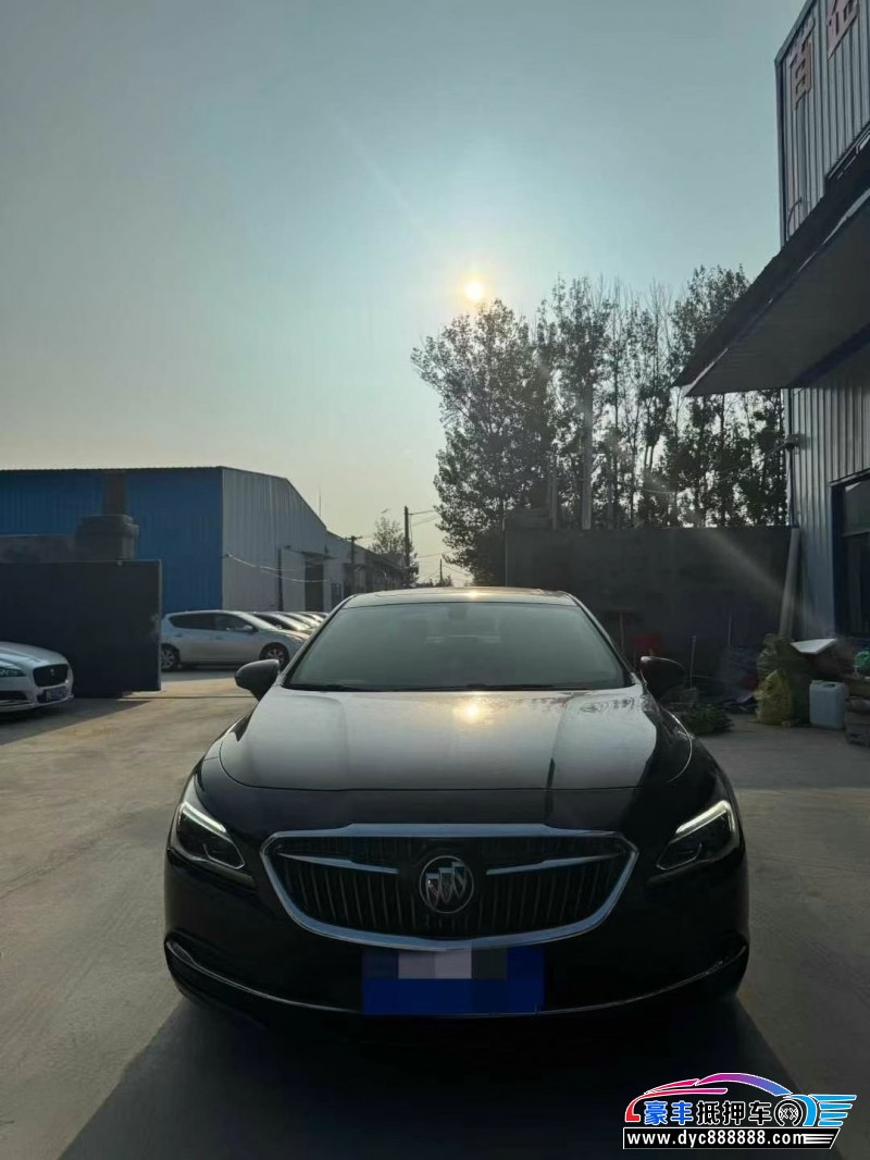 18年别克君越轿车抵押车出售