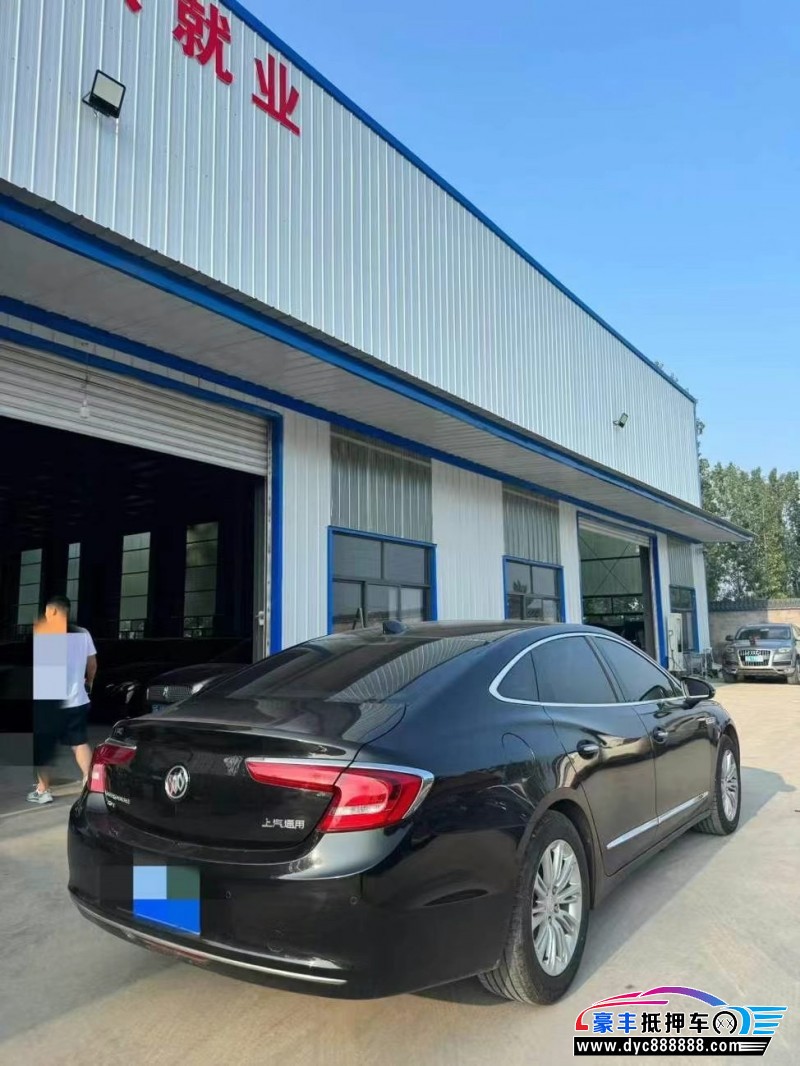 18年别克君越轿车抵押车出售