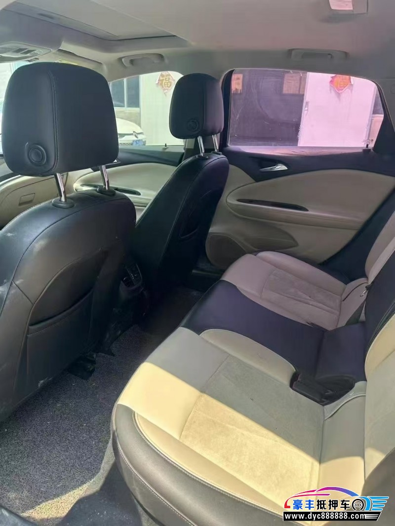 19年别克威朗轿车抵押车出售