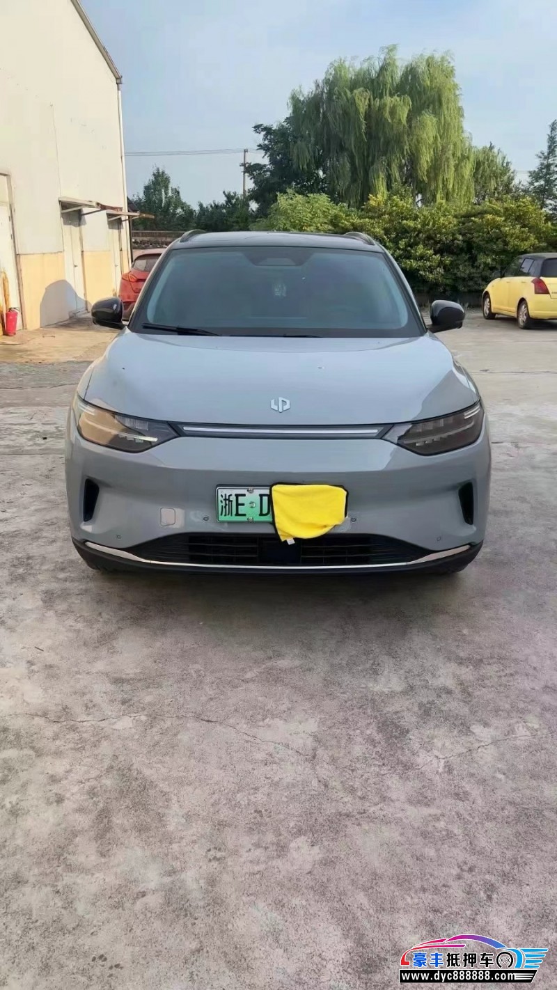 24年零跑C11轿车抵押车出售