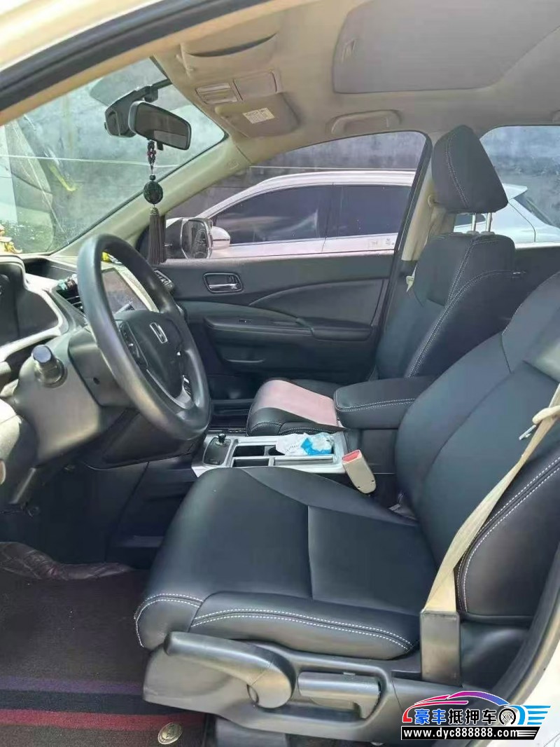 17年本田CR-V轿车抵押车出售