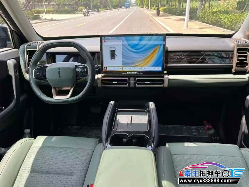 25年奇瑞爱卡轿车抵押车出售