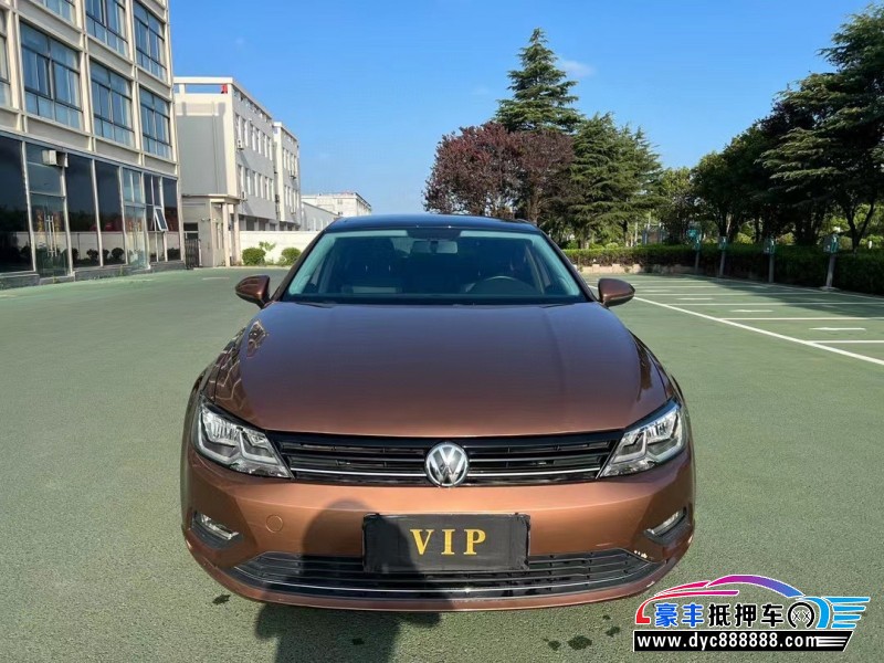 16年大众凌渡轿车抵押车出售