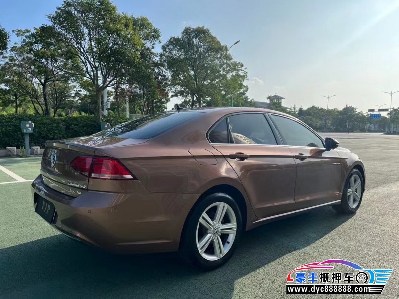 16年大众凌渡轿车抵押车出售