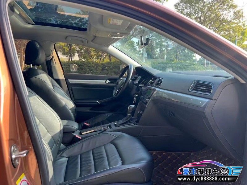 16年大众凌渡轿车抵押车出售