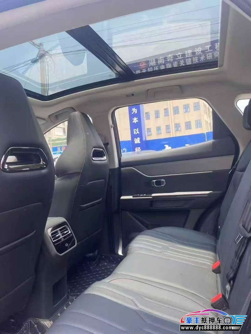 25年捷途大圣轿车抵押车出售