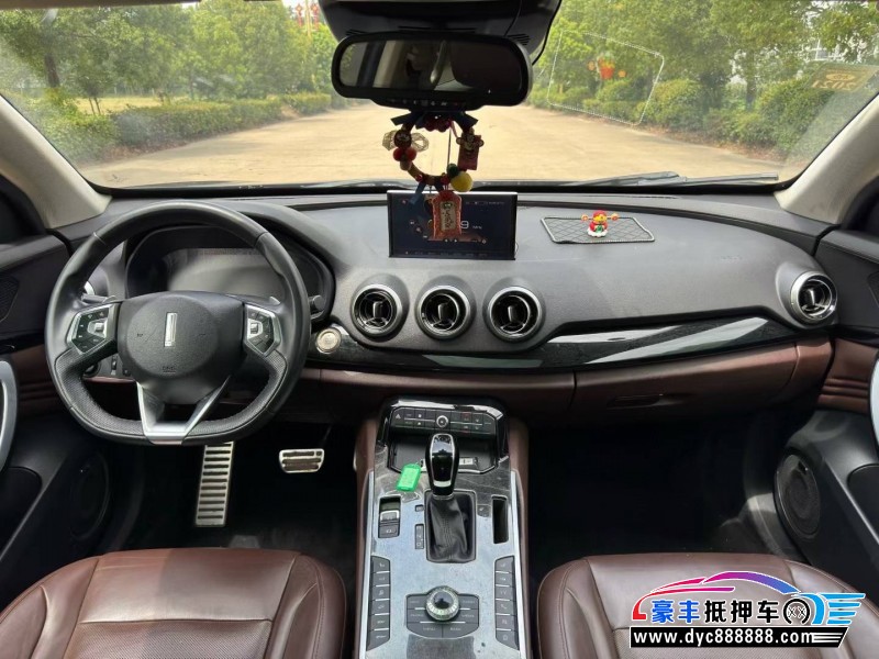 17年长城VV7轿车抵押车出售