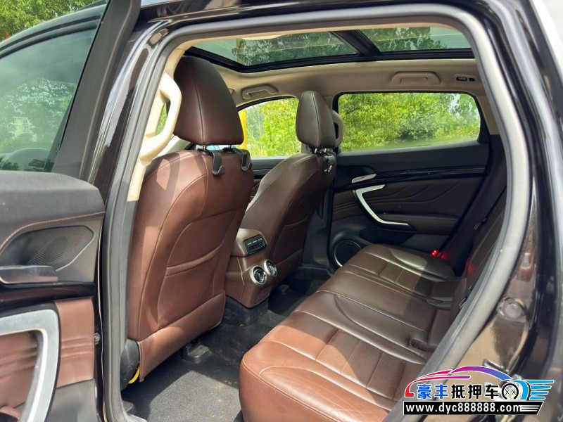 17年长城VV7轿车抵押车出售