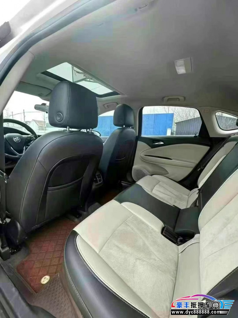 19年别克威朗轿车抵押车出售