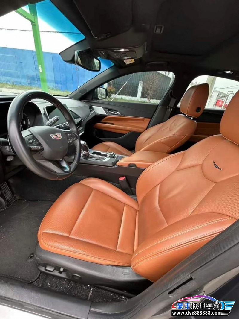 22年凯迪拉克CT4轿车抵押车出售