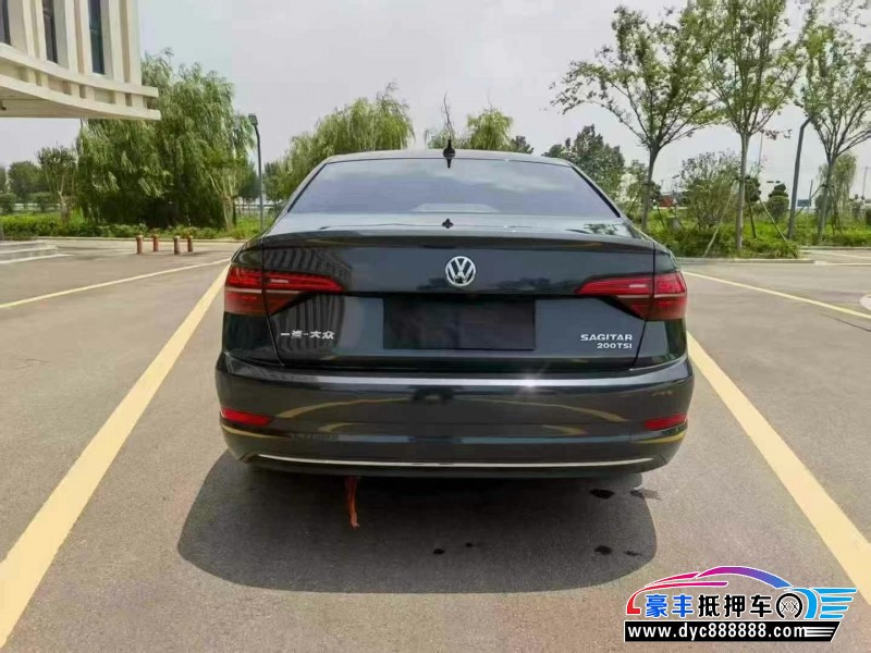 20年大众速腾轿车抵押车出售