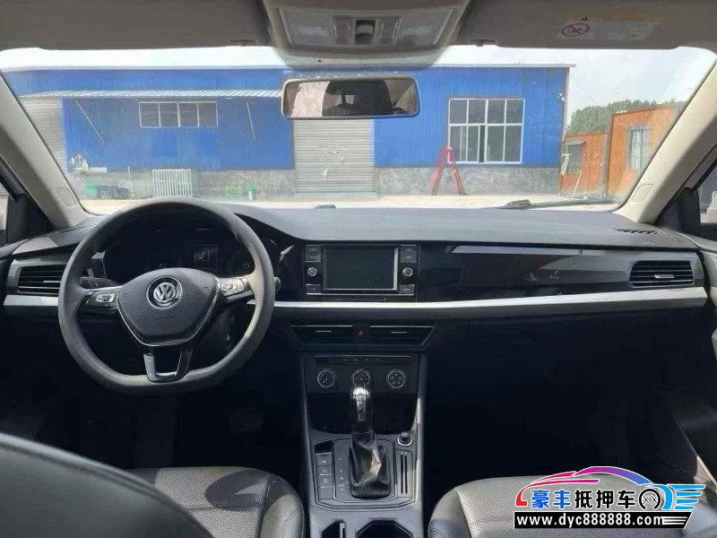 21年大众朗逸轿车抵押车出售