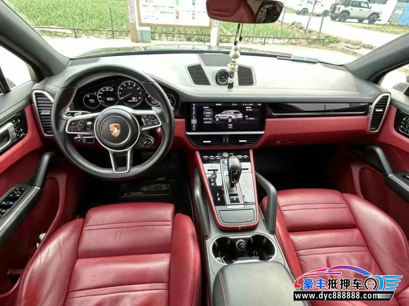 19年保时捷卡宴轿车抵押车出售
