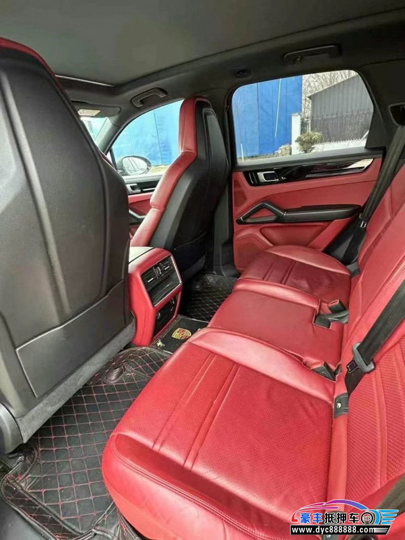 19年保时捷卡宴轿车抵押车出售