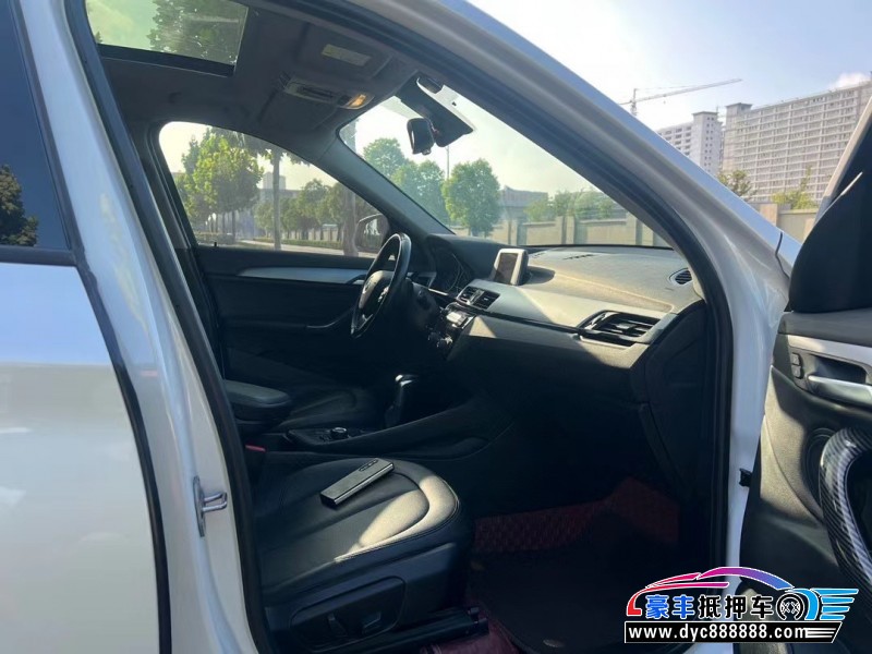 16年宝马X1轿车抵押车出售