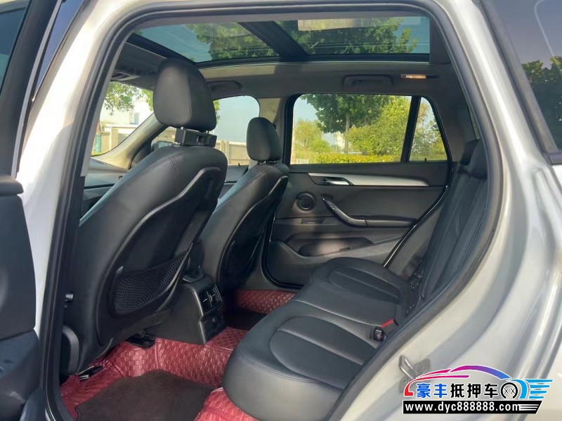 16年宝马X1轿车抵押车出售