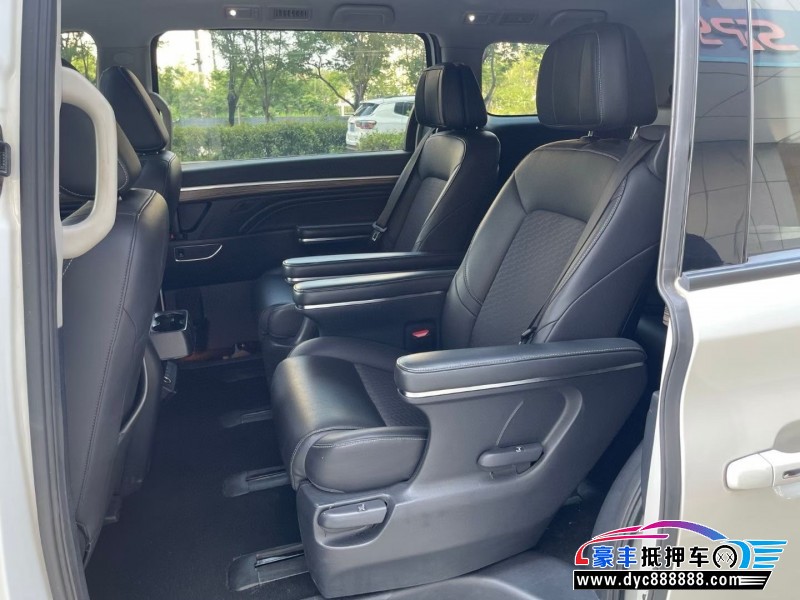 22年传祺M8轿车抵押车出售