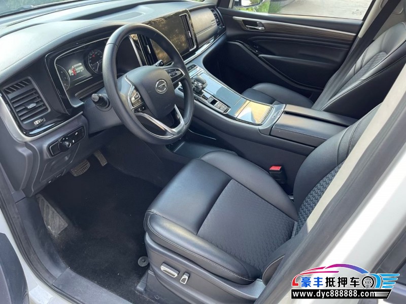 22年传祺M8轿车抵押车出售