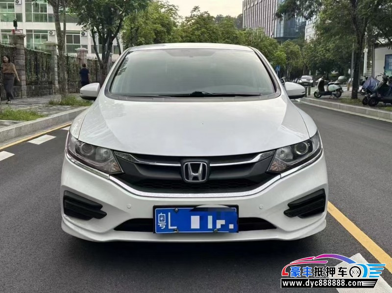 18年本田杰德轿车抵押车出售