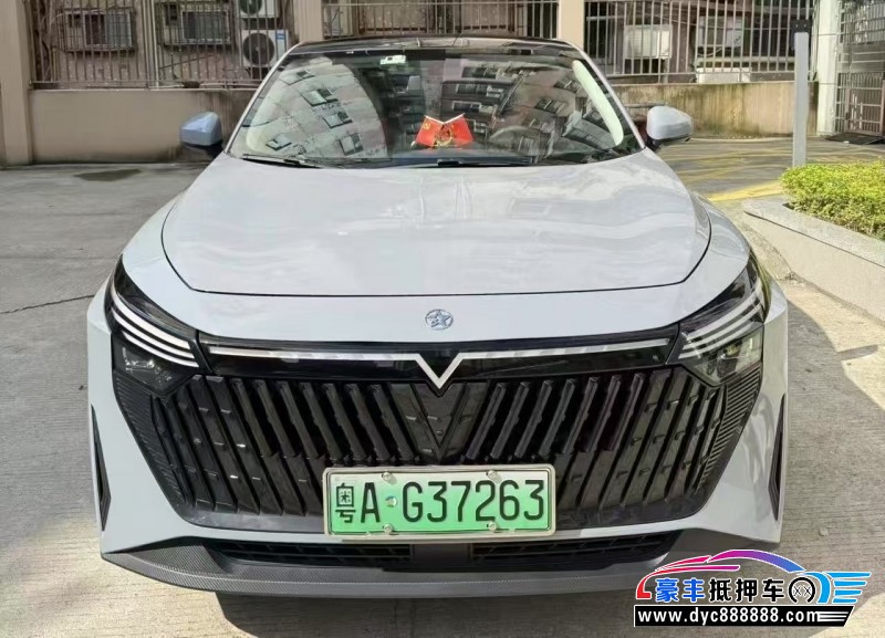 23年启辰大V轿车抵押车出售