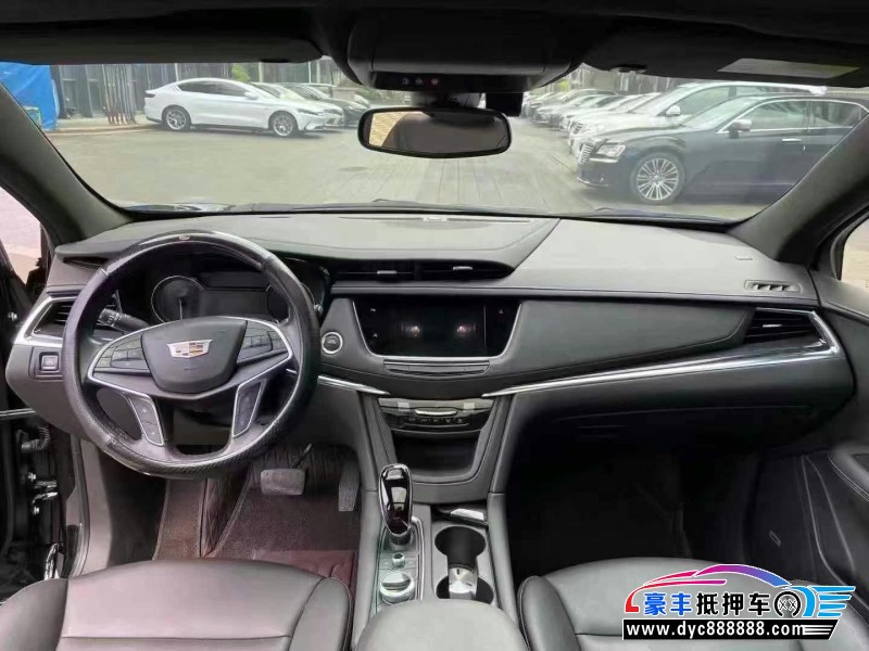 23年凯迪拉克XT5轿车抵押车出售