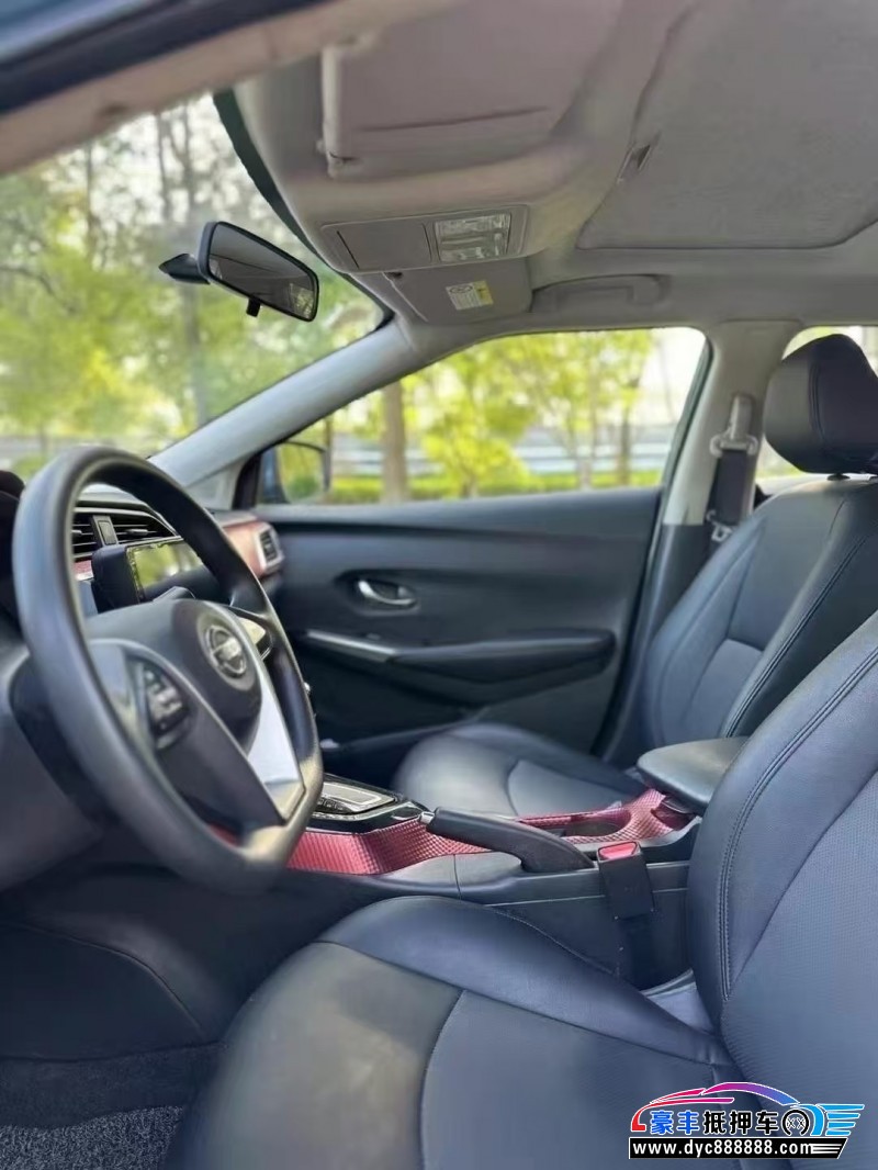 20年日产蓝鸟轿车抵押车出售