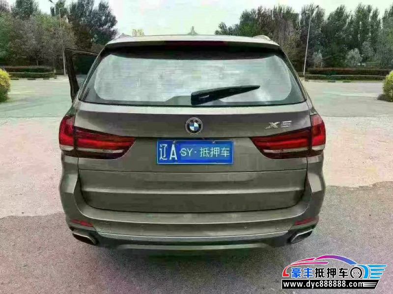 17年宝马X5轿车抵押车出售