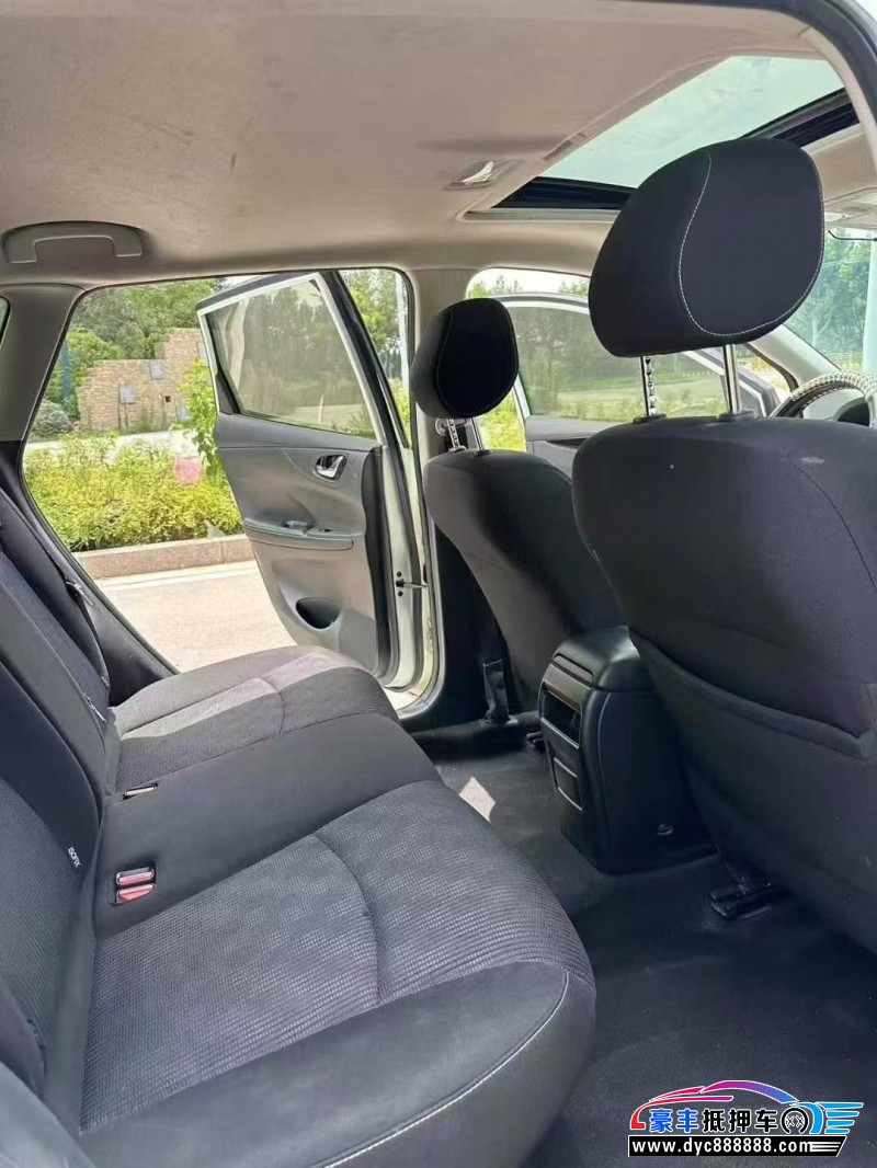 19年日产骐达轿车抵押车出售