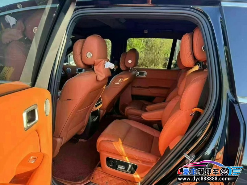 23年理想L8轿车抵押车出售