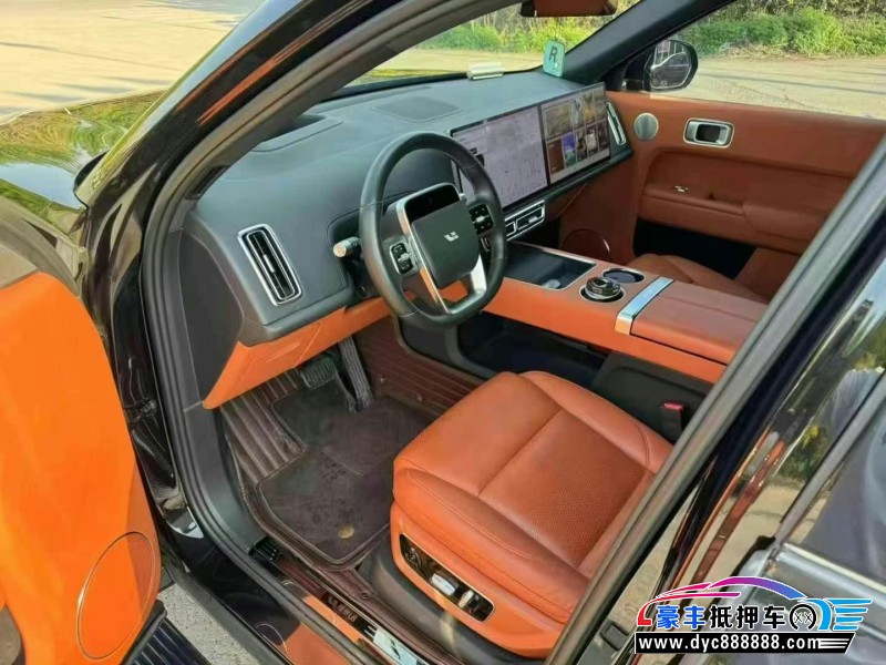 23年理想L8轿车抵押车出售