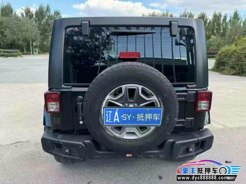 17年Jeep牧马人轿车抵押车出售