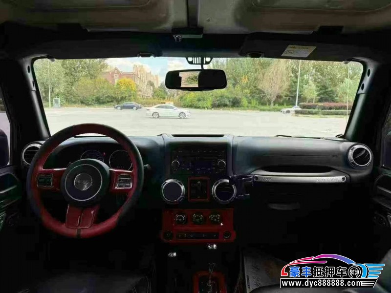 17年Jeep牧马人轿车抵押车出售