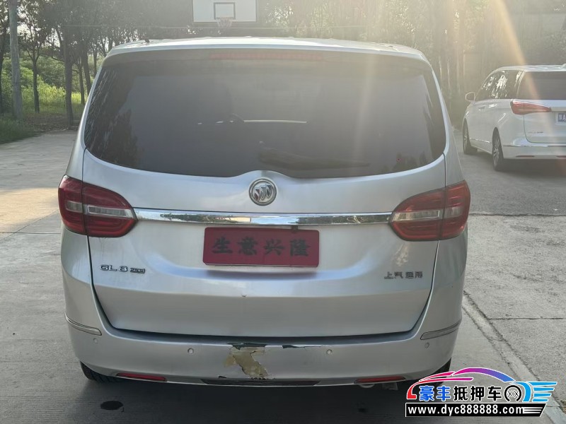17年别克GL8MPV抵押车出售